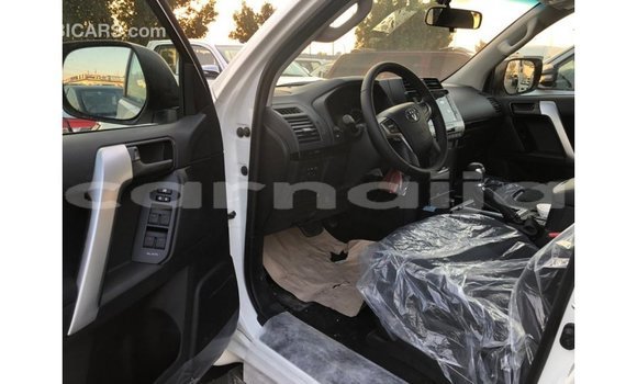 Acheter Import Voiture Toyota Prado Blanc à Import - Dubai, État d'Abia Acheter Import Voiture Toyota Prado Blanc à Import - Dubai, État d'Abia