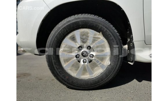 Buy Import Toyota Land Cruiser White Car in Import - Dubai in Abia State Buy Import Toyota Land Cruiser White Car in Import - Dubai in Abia State