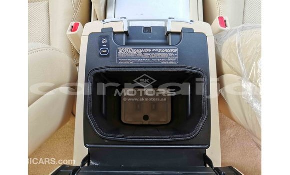 Buy Import Toyota Land Cruiser White Car in Import - Dubai in Abia State Buy Import Toyota Land Cruiser White Car in Import - Dubai in Abia State