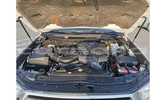 Buy Import Toyota Land Cruiser White Car in Import - Dubai in Abia State Buy Import Toyota Land Cruiser White Car in Import - Dubai in Abia State