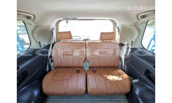 Acheter Import Voiture Toyota Land Cruiser Blanc à Import - Dubai, État d'Abia Acheter Import Voiture Toyota Land Cruiser Blanc à Import - Dubai, État d'Abia