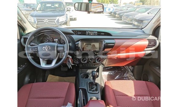 Buy Import Toyota Hilux White Car in Import - Dubai in Abia State Buy Import Toyota Hilux White Car in Import - Dubai in Abia State
