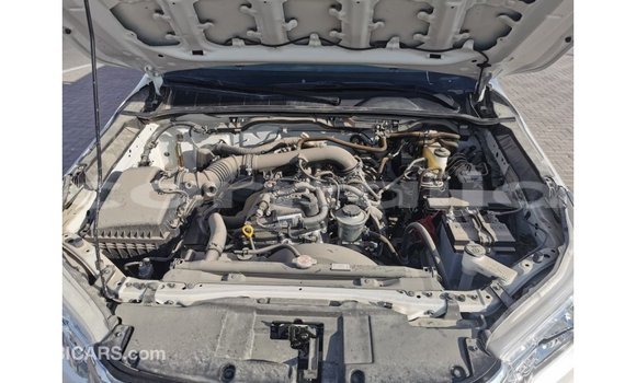 Buy Import Toyota Hilux White Car in Import - Dubai in Abia State Buy Import Toyota Hilux White Car in Import - Dubai in Abia State