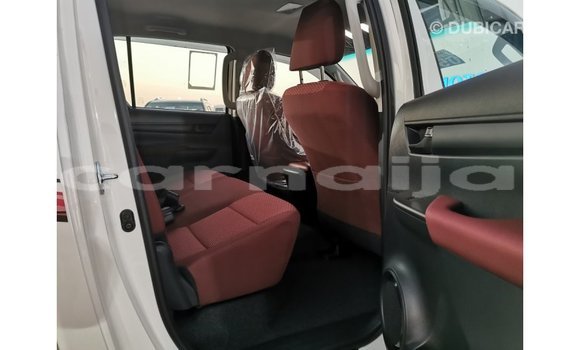 Buy Import Toyota Hilux White Car in Import - Dubai in Abia State Buy Import Toyota Hilux White Car in Import - Dubai in Abia State