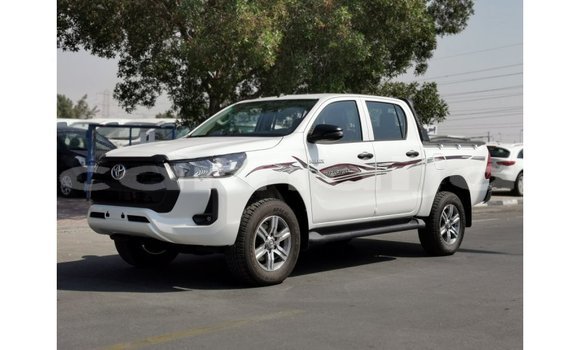 Buy Import Toyota Hilux White Car in Import - Dubai in Abia State Buy Import Toyota Hilux White Car in Import - Dubai in Abia State