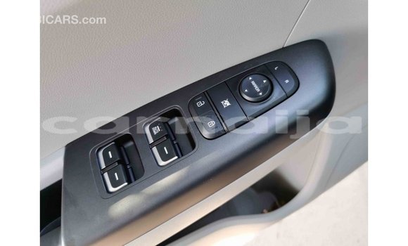 Acheter Import Voiture Kia Sportage Bleu à Import - Dubai, État d'Abia Acheter Import Voiture Kia Sportage Bleu à Import - Dubai, État d'Abia