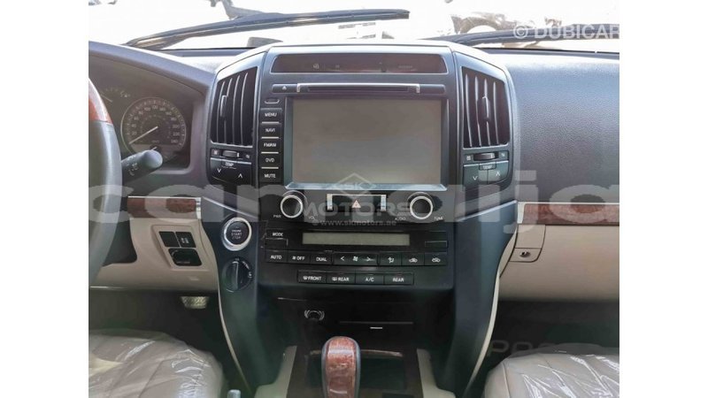 Big with watermark toyota land cruiser abia state import dubai 16902