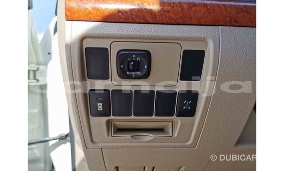 Buy Import Toyota Land Cruiser White Car in Import - Dubai in Abia State Buy Import Toyota Land Cruiser White Car in Import - Dubai in Abia State