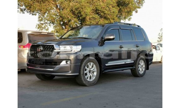 Buy Import Toyota DA Other Truck in Import - Dubai in Abia State Buy Import Toyota DA Other Truck in Import - Dubai in Abia State