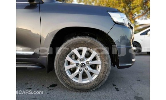 Buy Import Toyota DA Other Truck in Import - Dubai in Abia State Buy Import Toyota DA Other Truck in Import - Dubai in Abia State