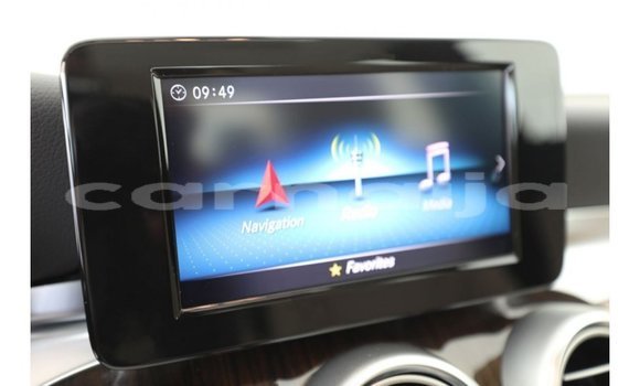 Acheter Import Utilitaire Mercedes‒Benz 1117 Bleu à Import - Dubai, État d'Abia Acheter Import Utilitaire Mercedes‒Benz 1117 Bleu à Import - Dubai, État d'Abia