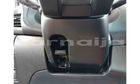 Buy Import Toyota Hilux White Car in Import - Dubai in Abia State Buy Import Toyota Hilux White Car in Import - Dubai in Abia State