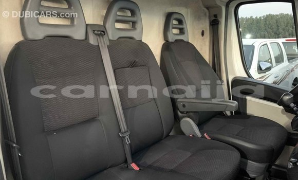 Acheter Import Voiture Peugeot 201 Blanc à Import - Dubai, État d'Abia Acheter Import Voiture Peugeot 201 Blanc à Import - Dubai, État d'Abia