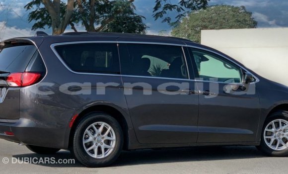 Buy Import Chrysler Voyager Other Car in Import - Dubai in Abia State Buy Import Chrysler Voyager Other Car in Import - Dubai in Abia State