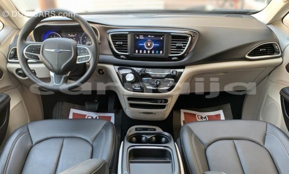 Buy Import Chrysler Voyager Other Car in Import - Dubai in Abia State Buy Import Chrysler Voyager Other Car in Import - Dubai in Abia State