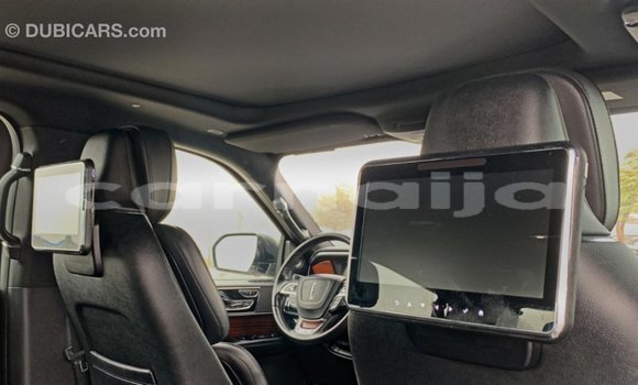 Buy Import Lincoln Navigator White Car in Import - Dubai in Abia State Buy Import Lincoln Navigator White Car in Import - Dubai in Abia State