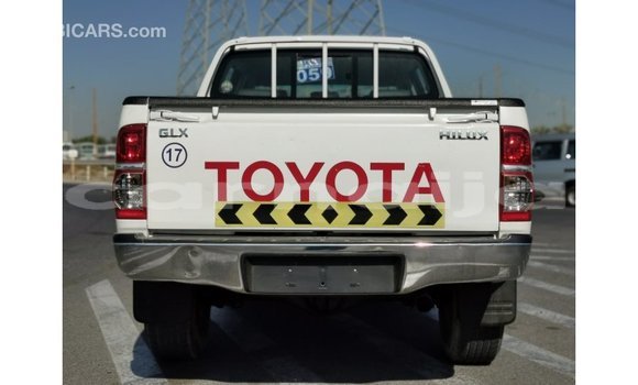 Acheter Import Voiture Toyota Hilux Blanc à Import - Dubai, État d'Abia Acheter Import Voiture Toyota Hilux Blanc à Import - Dubai, État d'Abia