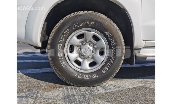 Acheter Import Voiture Toyota Hilux Blanc à Import - Dubai, État d'Abia Acheter Import Voiture Toyota Hilux Blanc à Import - Dubai, État d'Abia