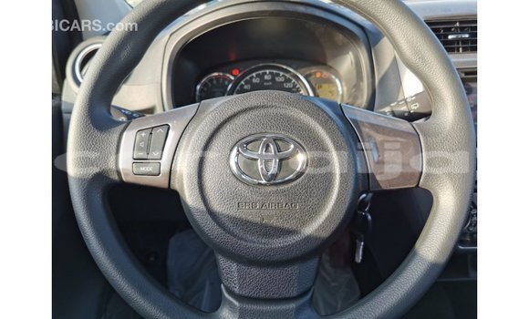 Buy Import Toyota HiAce Other Truck in Import - Dubai in Abia State Buy Import Toyota HiAce Other Truck in Import - Dubai in Abia State