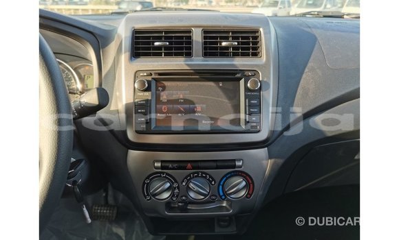 Buy Import Toyota HiAce Other Truck in Import - Dubai in Abia State Buy Import Toyota HiAce Other Truck in Import - Dubai in Abia State