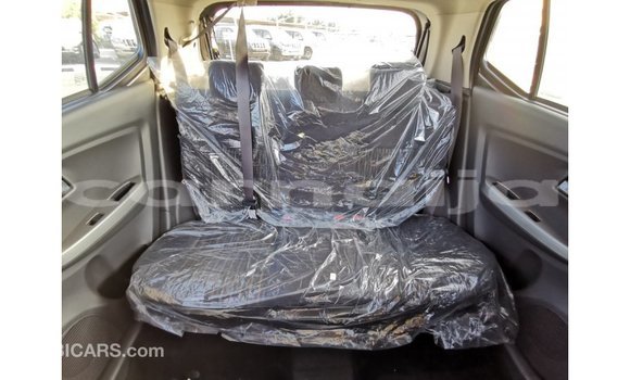 Buy Import Toyota HiAce Other Truck in Import - Dubai in Abia State Buy Import Toyota HiAce Other Truck in Import - Dubai in Abia State