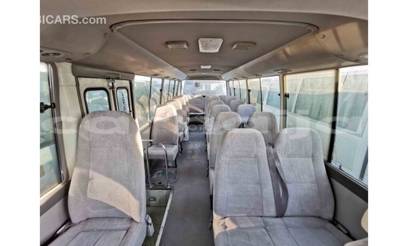 Buy Import Toyota Coaster White Car in Import - Dubai in Abia State Buy Import Toyota Coaster White Car in Import - Dubai in Abia State