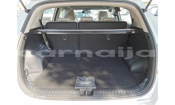 Acheter Import Voiture Kia Sportage Blanc à Import - Dubai, État d'Abia Acheter Import Voiture Kia Sportage Blanc à Import - Dubai, État d'Abia