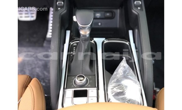 Buy Import Kia Carens White Car in Import - Dubai in Abia State Buy Import Kia Carens White Car in Import - Dubai in Abia State