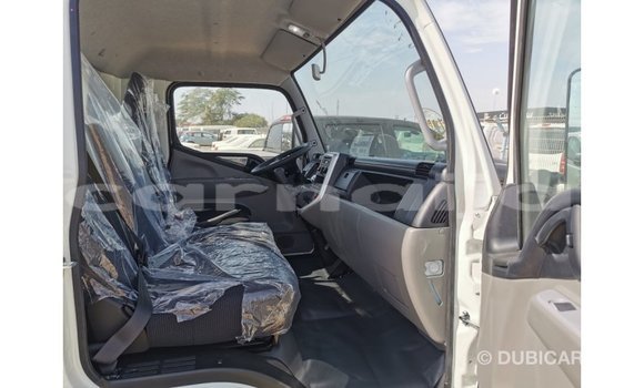 Buy Import Mitsubishi L400 White Truck in Import - Dubai in Abia State Buy Import Mitsubishi L400 White Truck in Import - Dubai in Abia State
