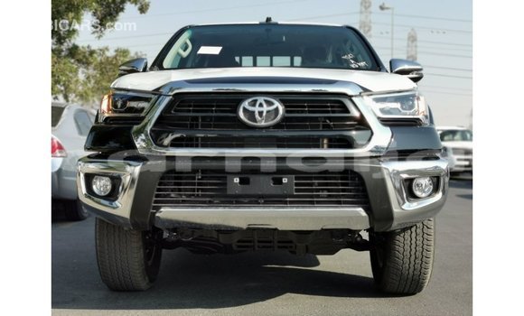 Buy Import Toyota Hilux Black Car in Import - Dubai in Abia State Buy Import Toyota Hilux Black Car in Import - Dubai in Abia State