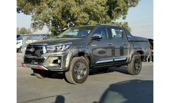 Buy Import Toyota Hilux Green Car in Import - Dubai in Abia State Buy Import Toyota Hilux Green Car in Import - Dubai in Abia State