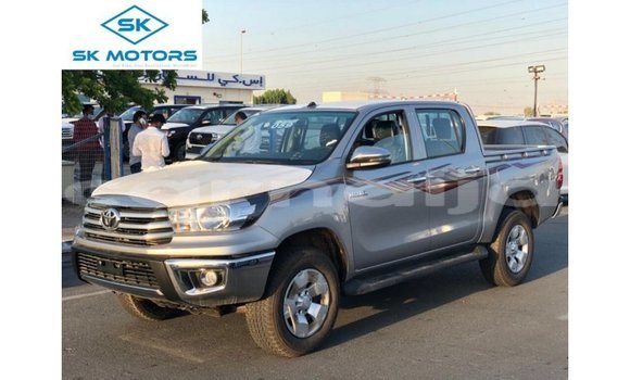 Acheter Import Voiture Toyota Hilux Blanc à Import - Dubai, État d'Abia