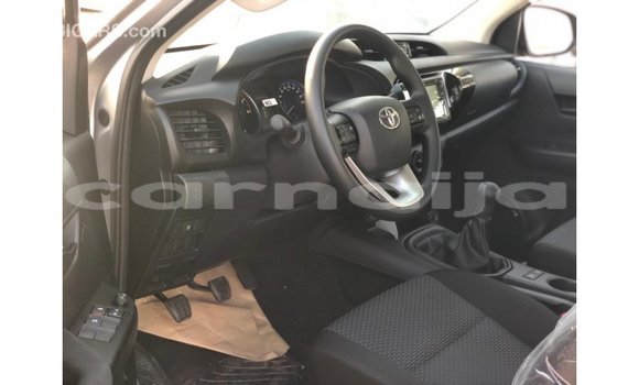 Buy Import Toyota Hilux White Car in Import - Dubai in Abia State Buy Import Toyota Hilux White Car in Import - Dubai in Abia State
