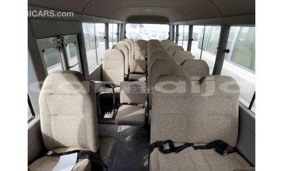 Buy Import Toyota Coaster White Car in Import - Dubai in Abia State Buy Import Toyota Coaster White Car in Import - Dubai in Abia State