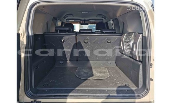 Acheter Import Voiture Toyota FJ Cruiser Beige à Import - Dubai, État d'Abia Acheter Import Voiture Toyota FJ Cruiser Beige à Import - Dubai, État d'Abia