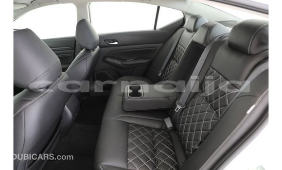 Buy Import Nissan Altima White Car in Import - Dubai in Abia State Buy Import Nissan Altima White Car in Import - Dubai in Abia State