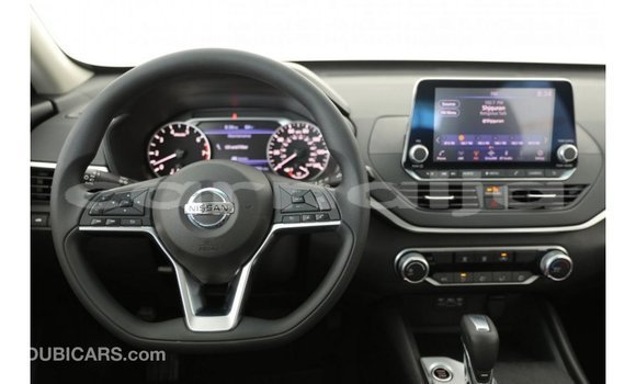 Buy Import Nissan Altima White Car in Import - Dubai in Abia State Buy Import Nissan Altima White Car in Import - Dubai in Abia State