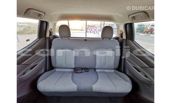 Buy Import Mitsubishi L200 White Car in Import - Dubai in Abia State Buy Import Mitsubishi L200 White Car in Import - Dubai in Abia State