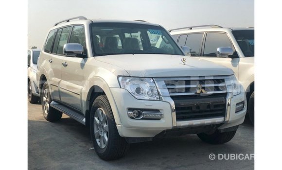 Buy Import Mitsubishi Pajero White Car in Import - Dubai in Abia State Buy Import Mitsubishi Pajero White Car in Import - Dubai in Abia State
