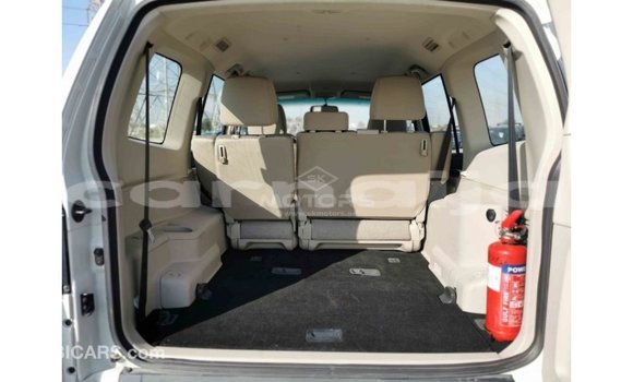 Acheter Import Voiture Mitsubishi Pajero Blanc à Import - Dubai, État d'Abia Acheter Import Voiture Mitsubishi Pajero Blanc à Import - Dubai, État d'Abia