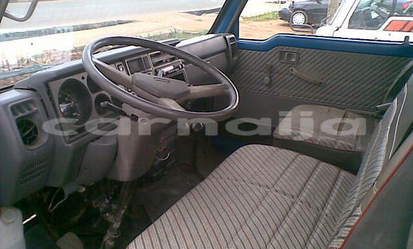 Acheter Occasion Voiture Toyota Dyna Bleu à Abuja, État de Lagos Acheter Occasion Voiture Toyota Dyna Bleu à Abuja, État de Lagos