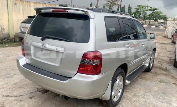 Acheter Occasion Voiture Toyota Highlander Gris à Sango Ota, Ogun Acheter Occasion Voiture Toyota Highlander Gris à Sango Ota, Ogun
