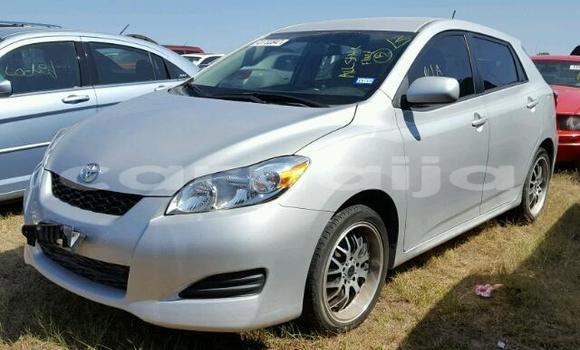 Acheter Occasion Voiture Toyota Matrix Beige à Lagos, État de Lagos