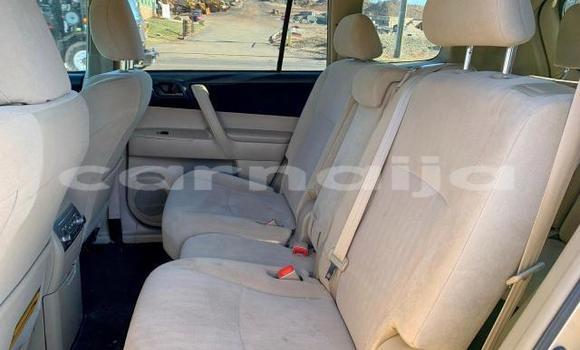 Acheter Occasion Voiture Toyota Highlander Beige à Lagos, État de Lagos Acheter Occasion Voiture Toyota Highlander Beige à Lagos, État de Lagos