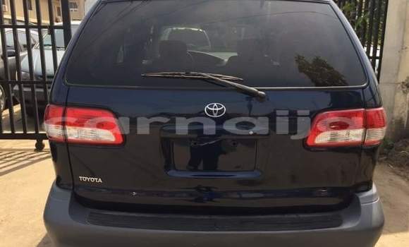 Buy Import Toyota Sienna Blue Car in Daura in Katsina Buy Import Toyota Sienna Blue Car in Daura in Katsina