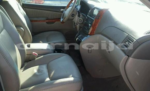 Acheter Occasion Voiture Toyota Sienna Beige à Lagos, État de Lagos Acheter Occasion Voiture Toyota Sienna Beige à Lagos, État de Lagos