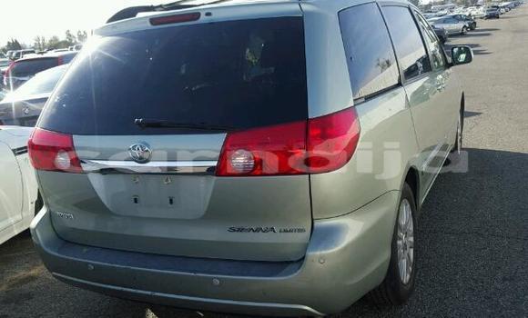 Acheter Occasion Voiture Toyota Sienna Beige à Lagos, État de Lagos Acheter Occasion Voiture Toyota Sienna Beige à Lagos, État de Lagos