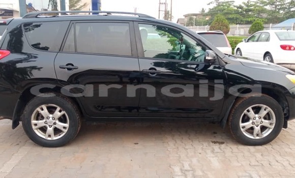 Acheter Occasion Voiture Toyota RAV4 Noir à Lagos, État de Lagos Acheter Occasion Voiture Toyota RAV4 Noir à Lagos, État de Lagos