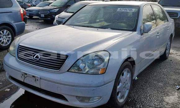 Buy Import Lexus LS White Car in Daura in Katsina Buy Import Lexus LS White Car in Daura in Katsina