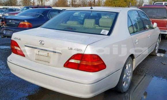 Buy Import Lexus LS White Car in Daura in Katsina Buy Import Lexus LS White Car in Daura in Katsina